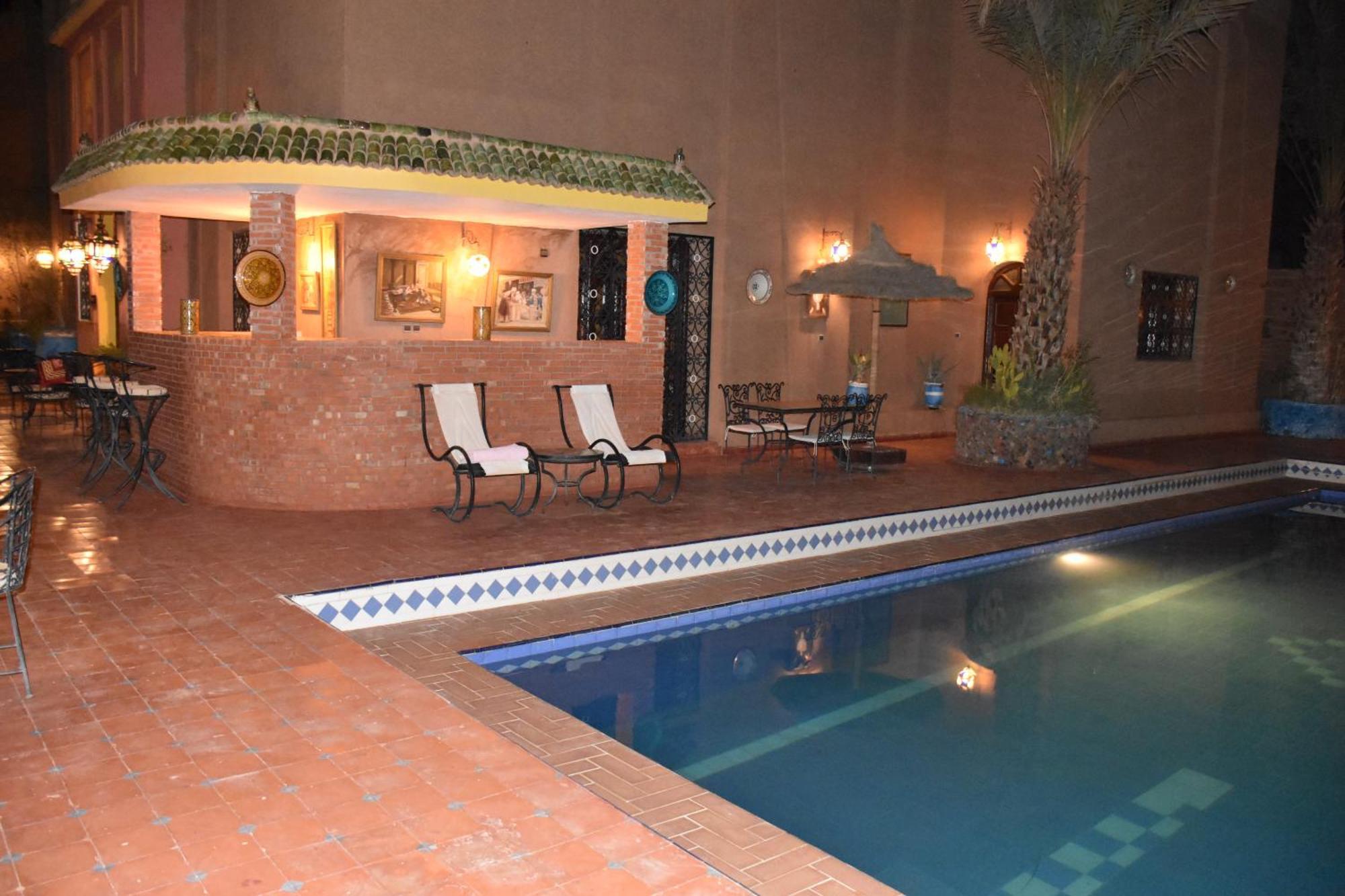 Riad Le Petit Jardin 扎古拉 外观 照片