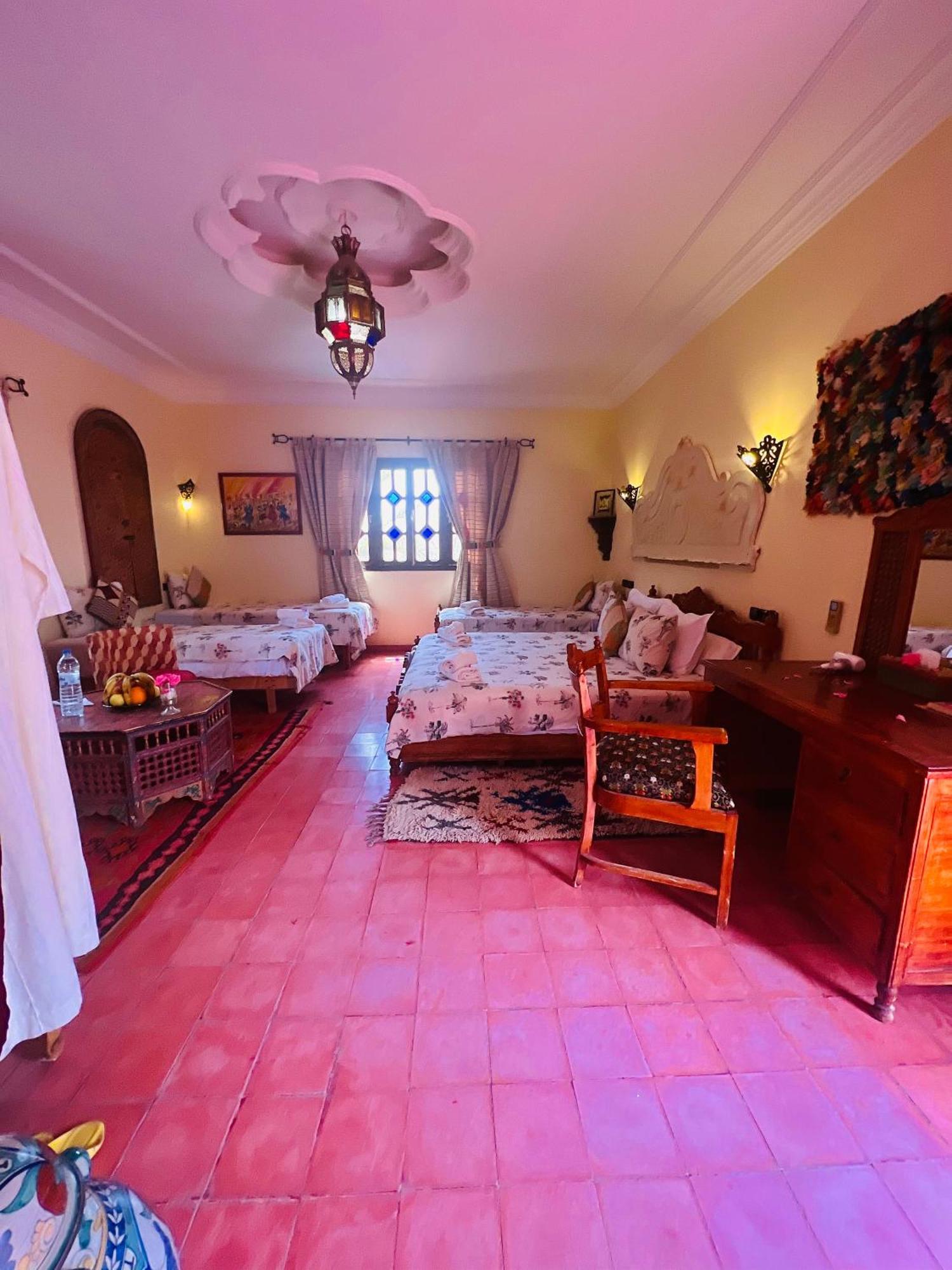 Riad Le Petit Jardin 扎古拉 外观 照片