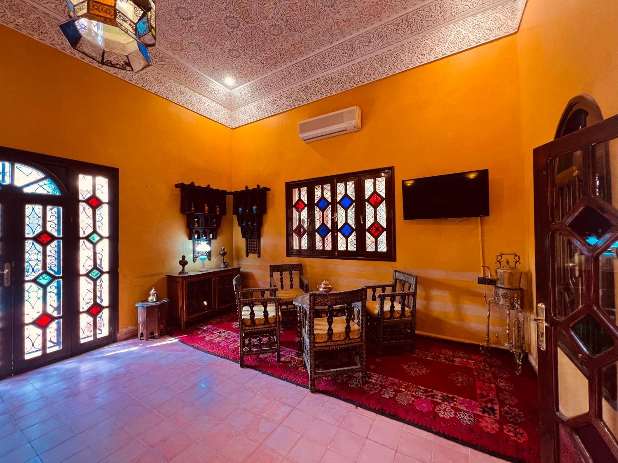 Riad Le Petit Jardin 扎古拉 外观 照片