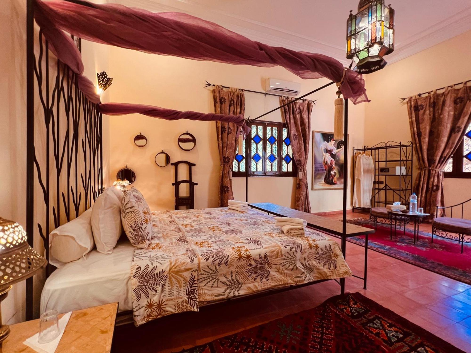 Riad Le Petit Jardin 扎古拉 外观 照片