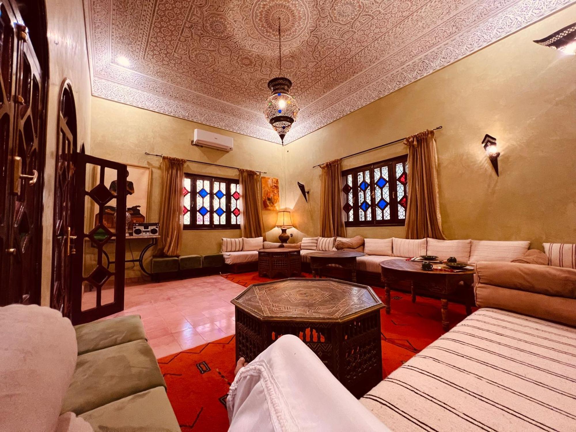 Riad Le Petit Jardin 扎古拉 外观 照片