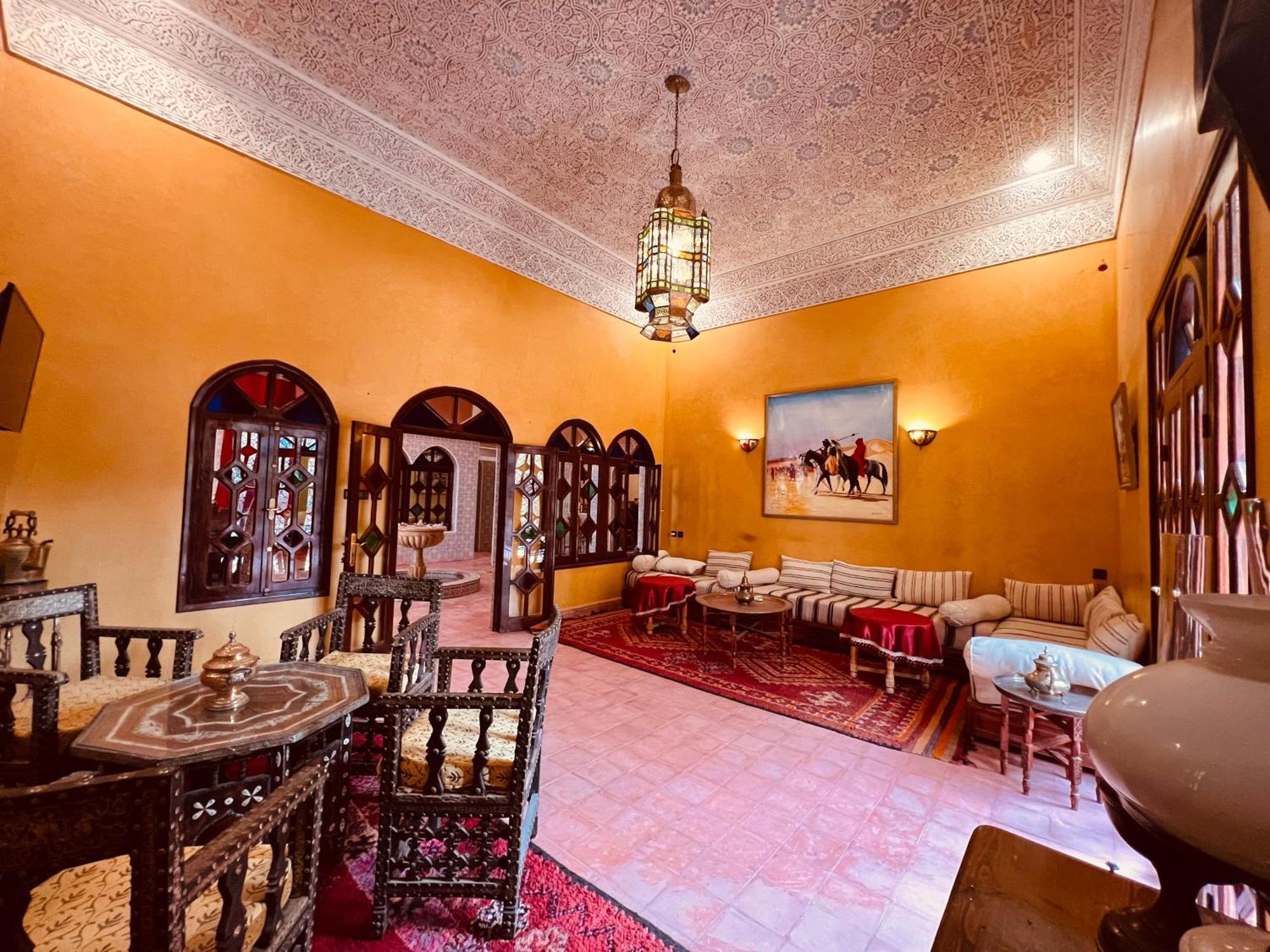 Riad Le Petit Jardin 扎古拉 外观 照片