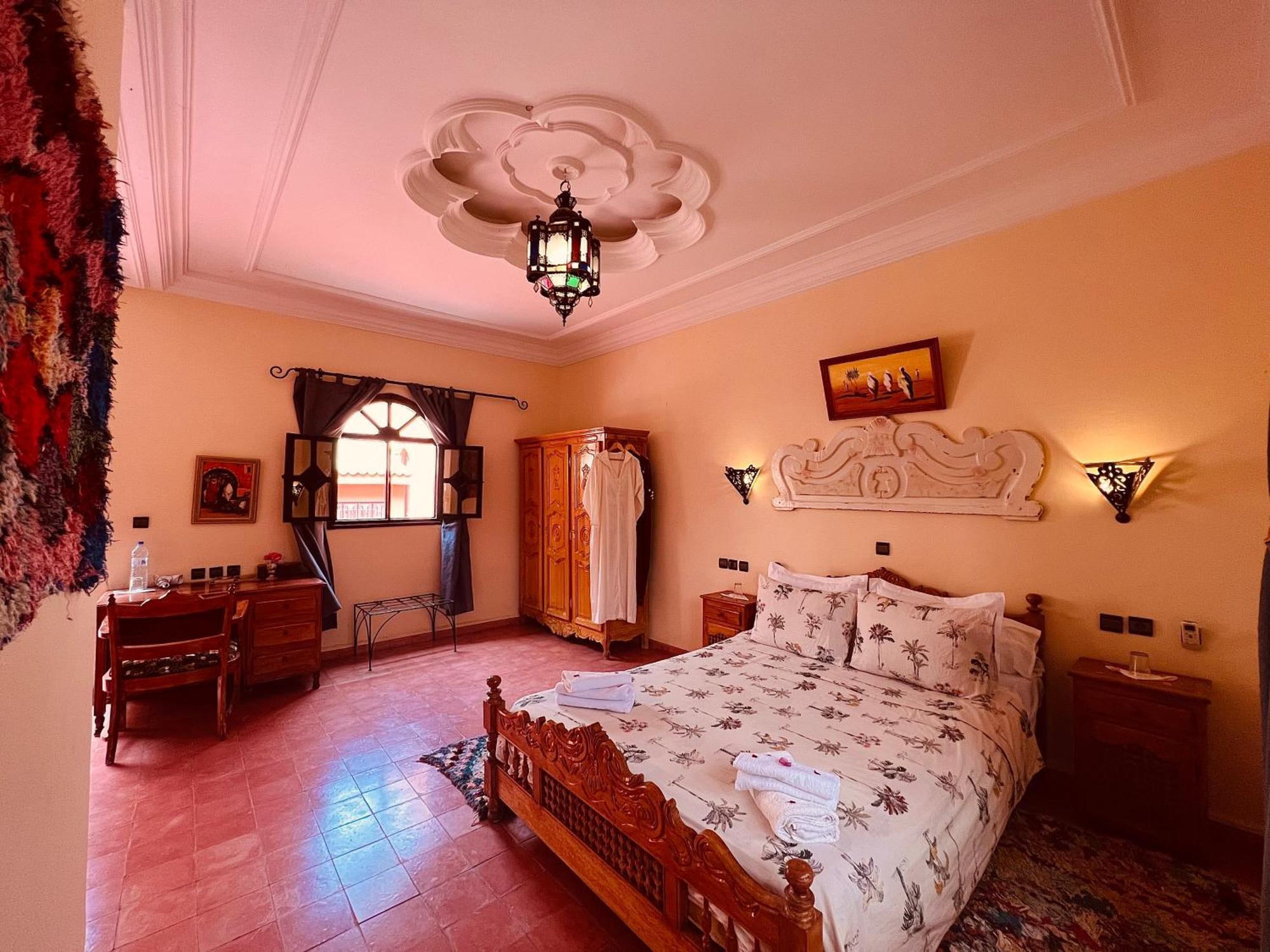 Riad Le Petit Jardin 扎古拉 外观 照片