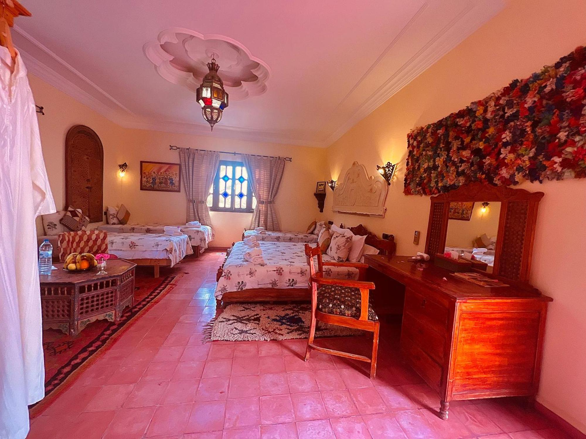 Riad Le Petit Jardin 扎古拉 外观 照片
