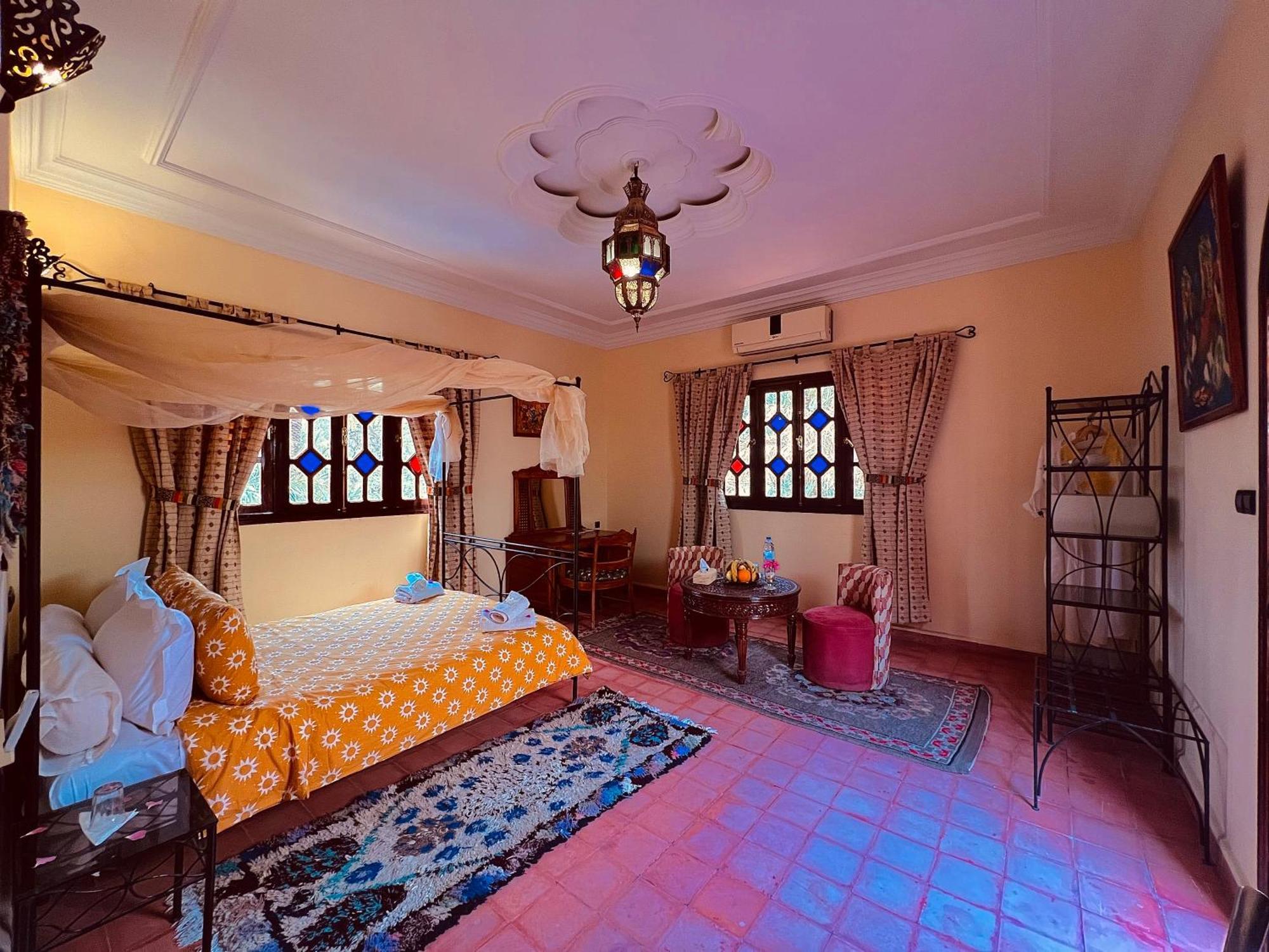 Riad Le Petit Jardin 扎古拉 外观 照片