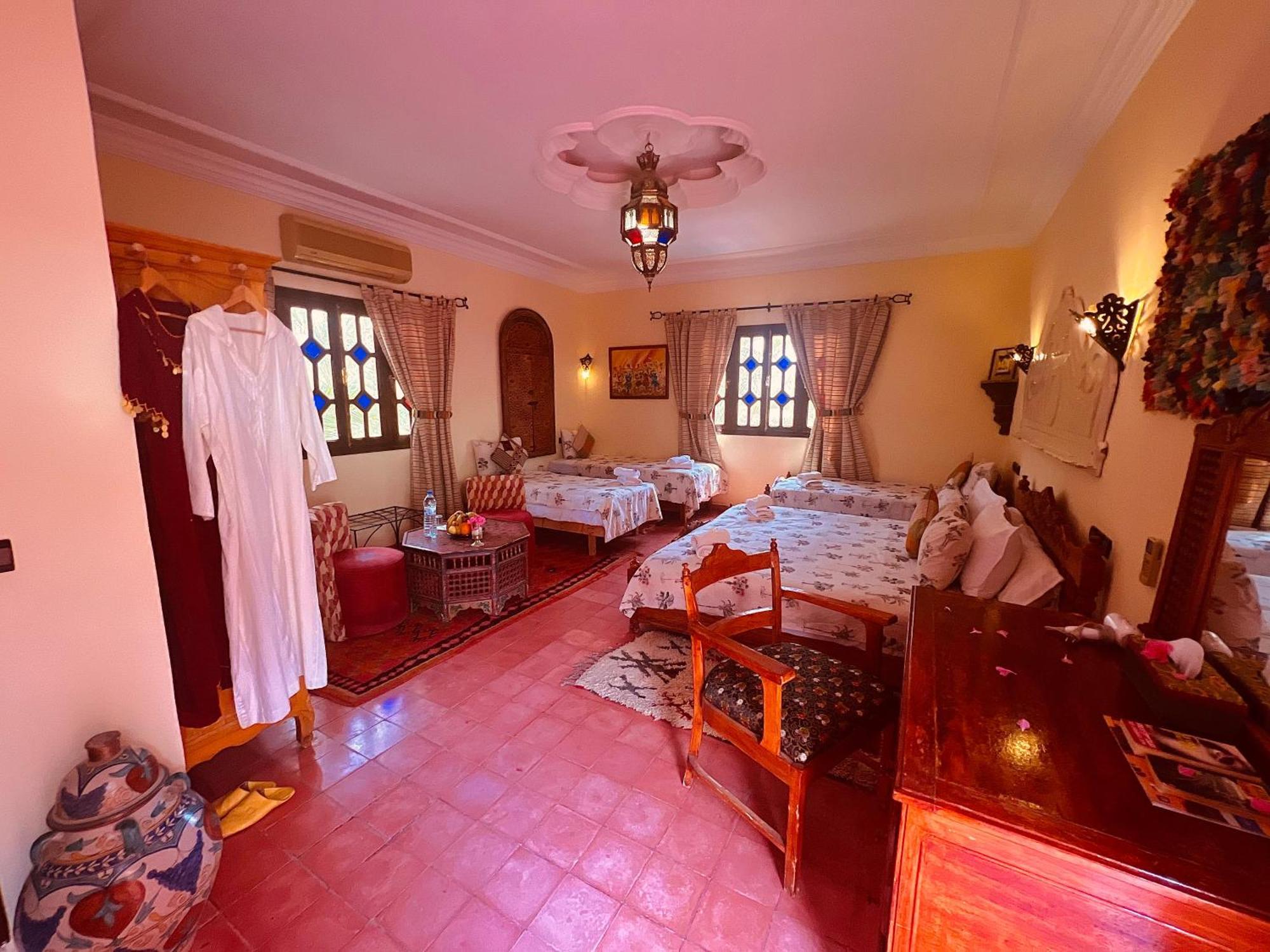 Riad Le Petit Jardin 扎古拉 外观 照片